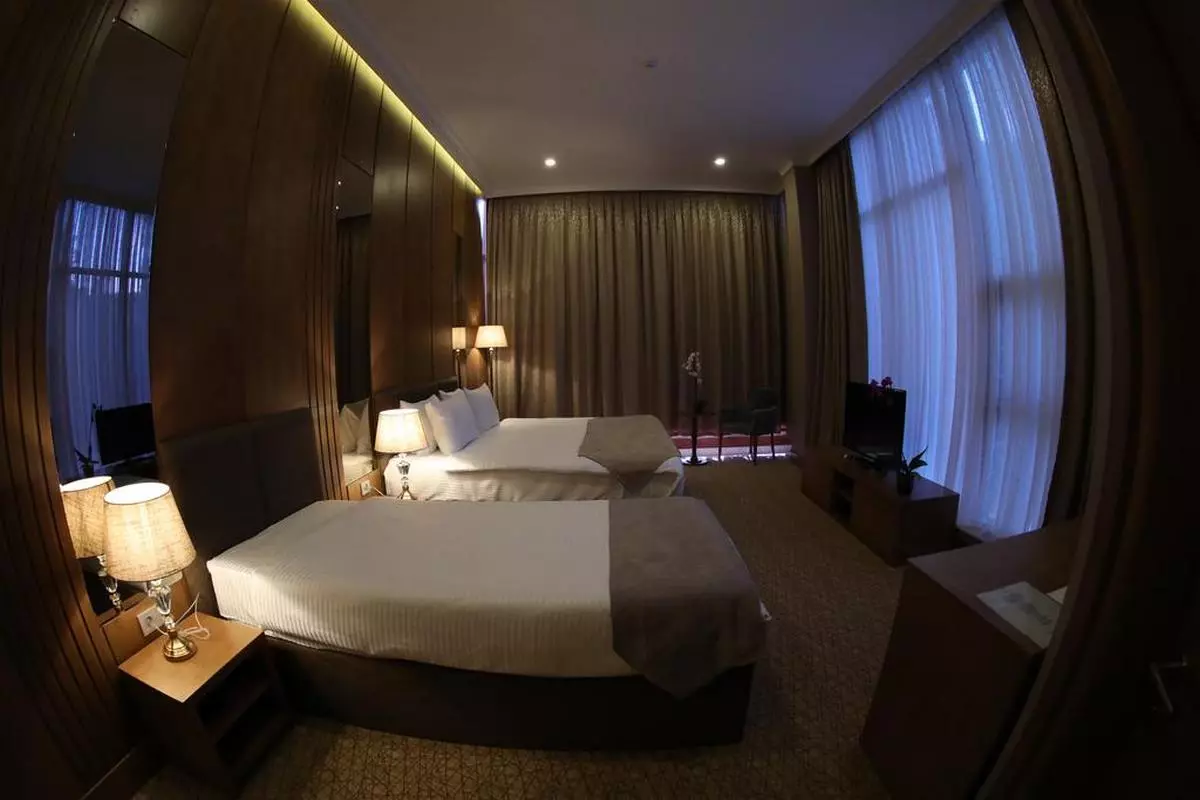 Desire Hotel NIGHT ROOM (Copy).jpg
